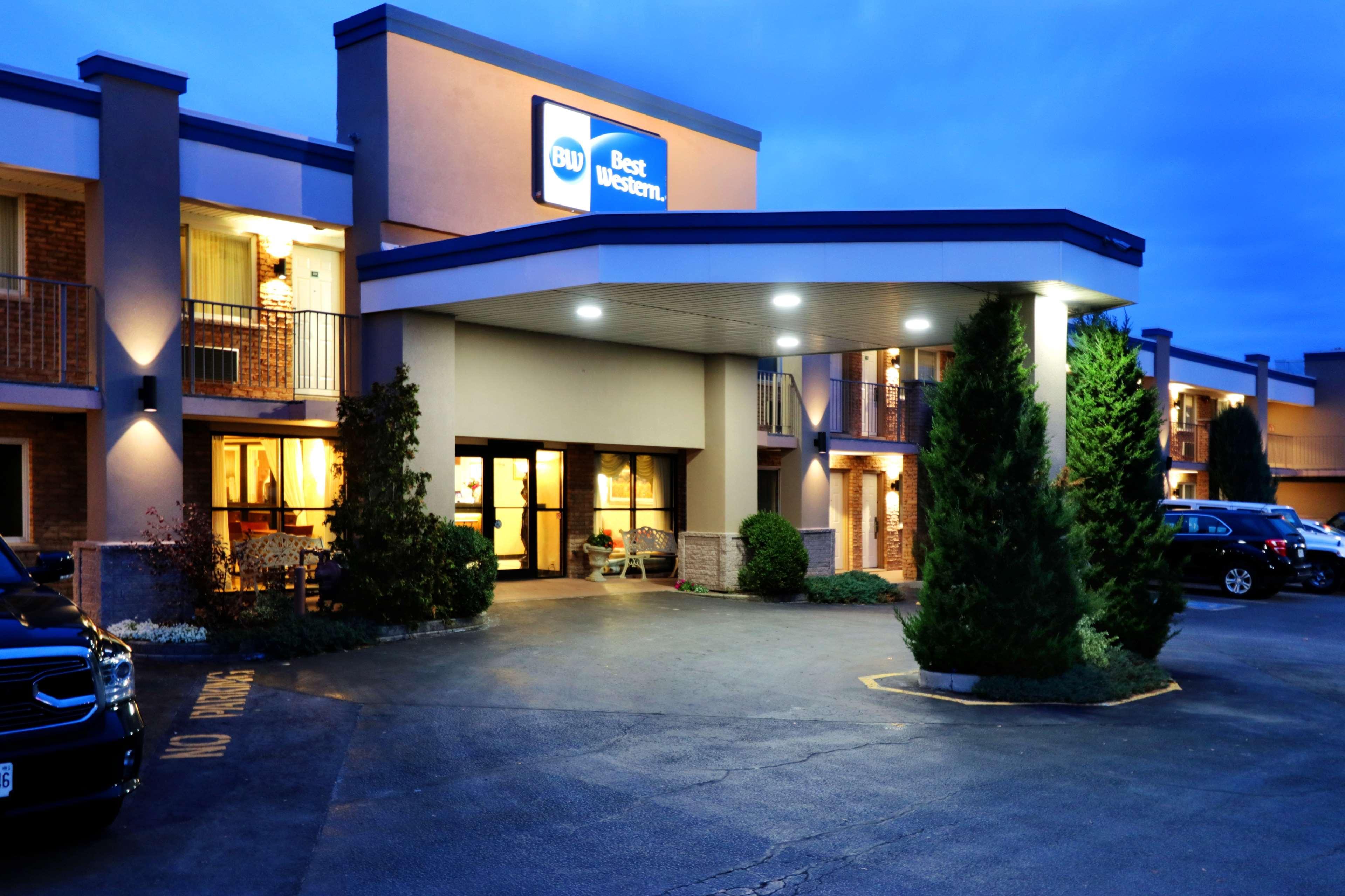 เบสต์ เวสเทิร์น ฮอลตัน ฮิลล์ Hotel จอร์จทาวน์ ภายนอก รูปภาพ
