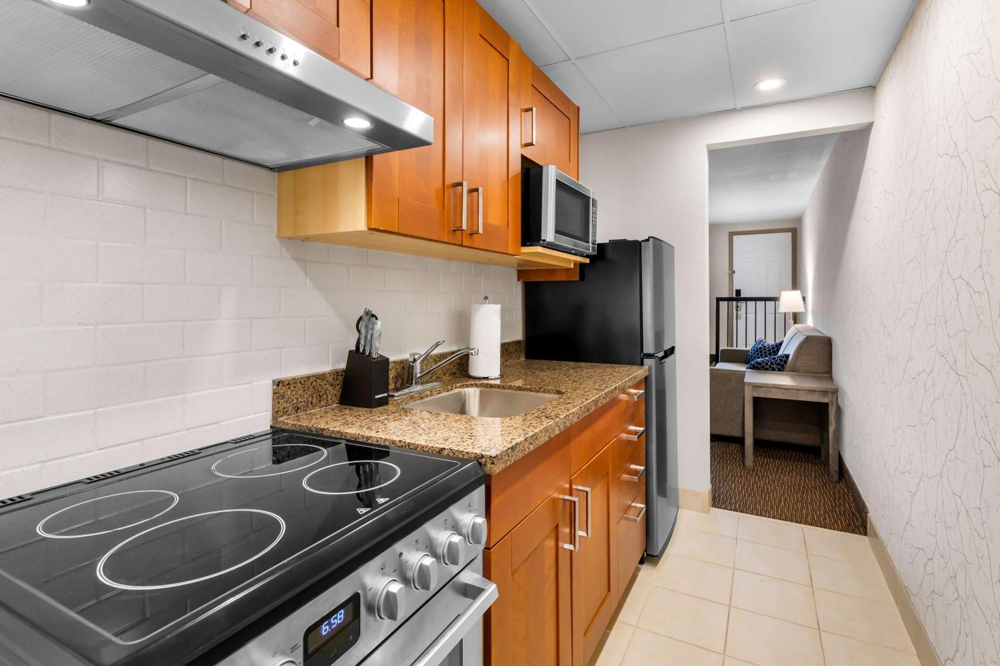 เบสต์ เวสเทิร์น ฮอลตัน ฮิลล์ Hotel จอร์จทาวน์ ภายนอก รูปภาพ