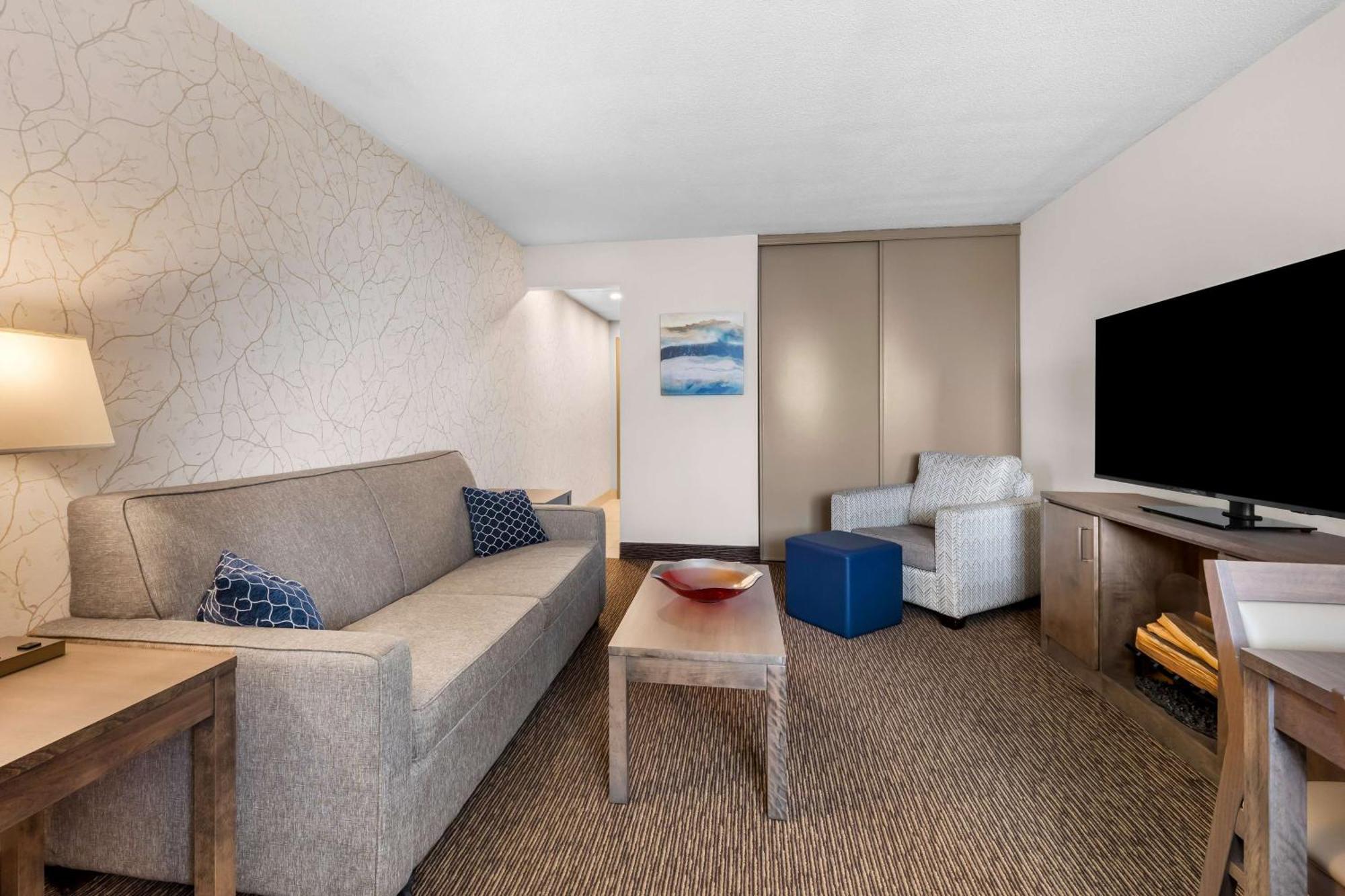 เบสต์ เวสเทิร์น ฮอลตัน ฮิลล์ Hotel จอร์จทาวน์ ภายนอก รูปภาพ
